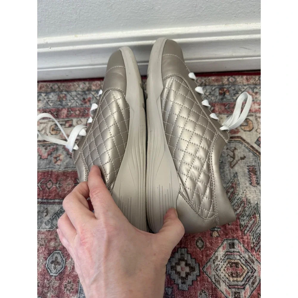 Munro Metallic‎ Quilted Sneakers Zip Lace Up Comfort Women Size 8.5 M